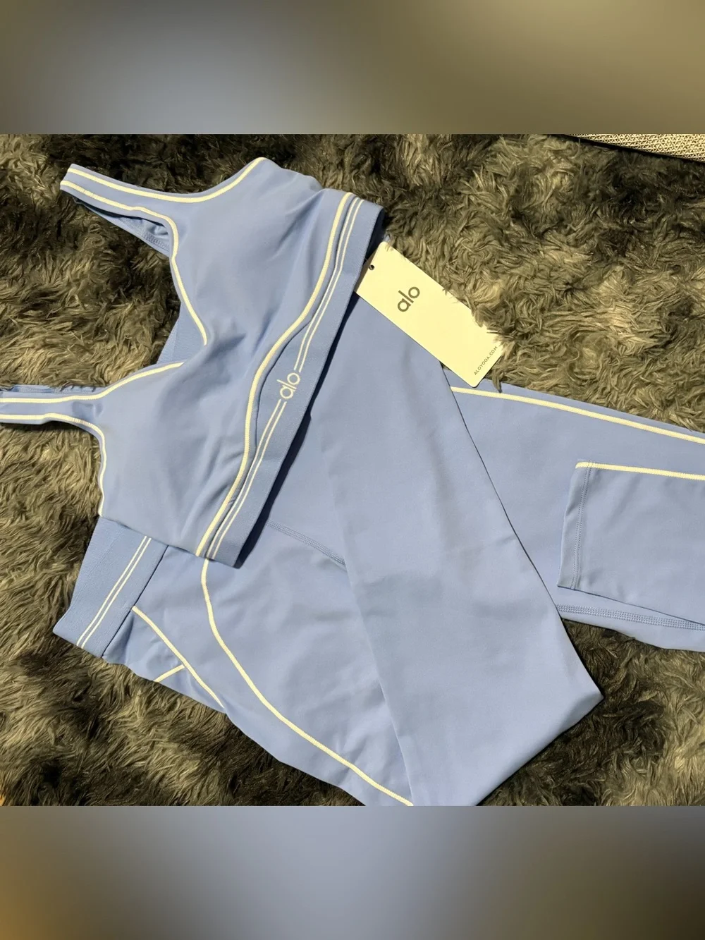 ALO Yoga set  Sky Blue Top with White Piping